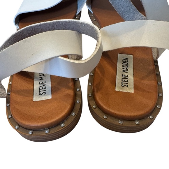 Steve Madden Deedy Flat Sandal, Size 10 - Picture 7 of 7